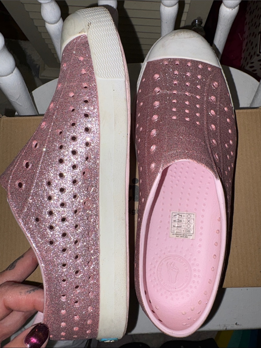 Native Jefferson Bling Pink Glitter Slip-On Sneakers Junior 6 / Women 8